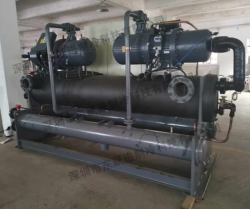200匹螺桿冷水機 200匹螺桿冷水機